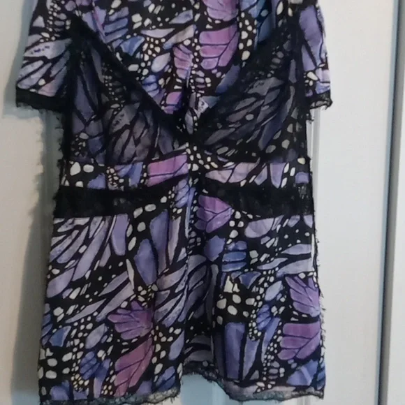 PrettyLittleThing Purple and Black Butterfly Pajama Set - Picture 2 of 4